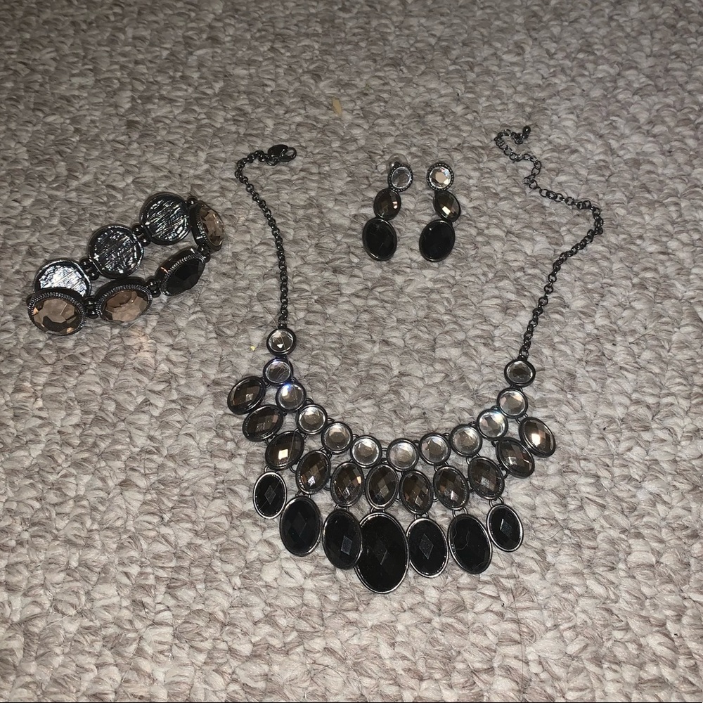 Earring, necklace, bracelet matching set